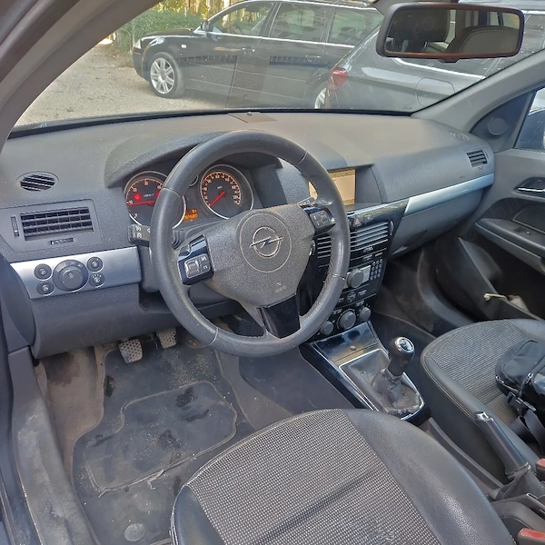 OPEL Astra 2008 — imagine 4
