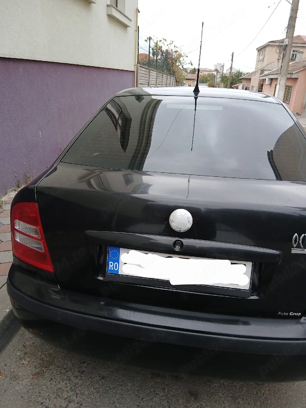 SKODA Octavia 2010 — imagine 3