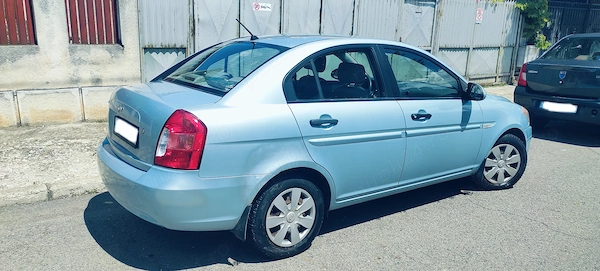 HYUNDAI Accent 2007 — imagine 5