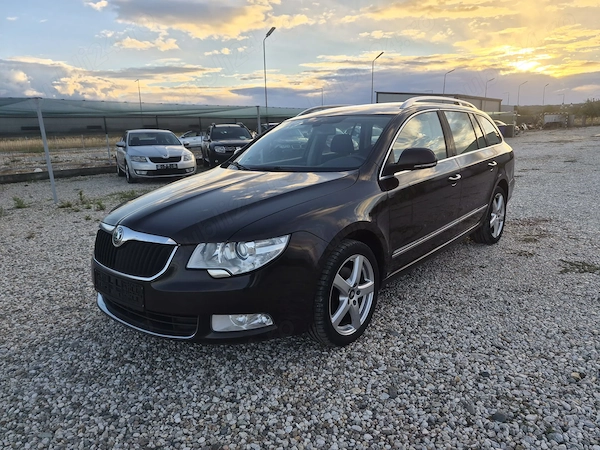 SKODA Superb 2013 — imagine 2