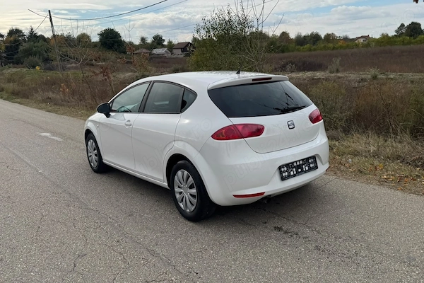 SEAT Leon 2012 — imagine 3