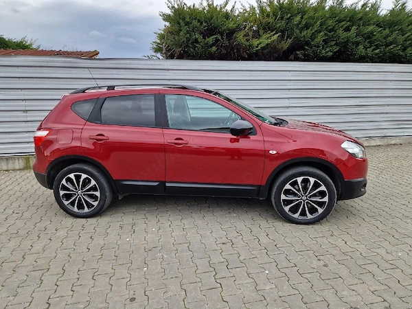 NISSAN Qashqai 2013 — imagine 3