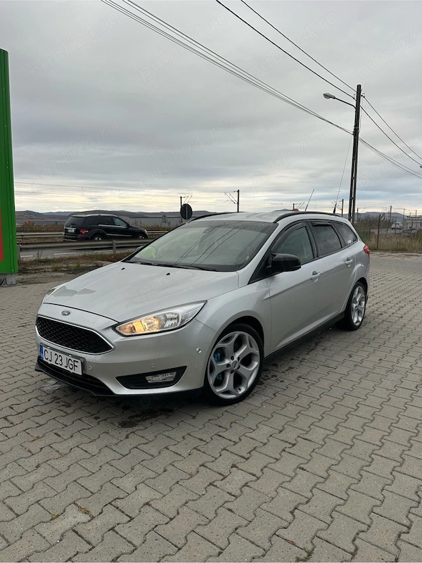 FORD Focus 2015 — imagine 3