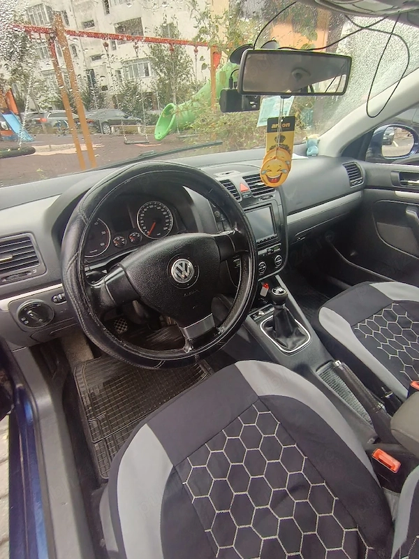 VOLKSWAGEN Golf 2009 — imagine 4