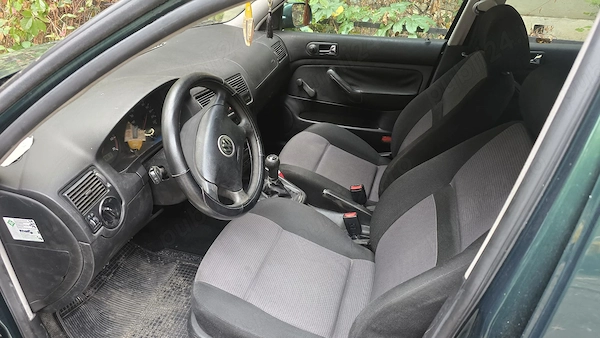 VOLKSWAGEN Golf 2001 — imagine 4