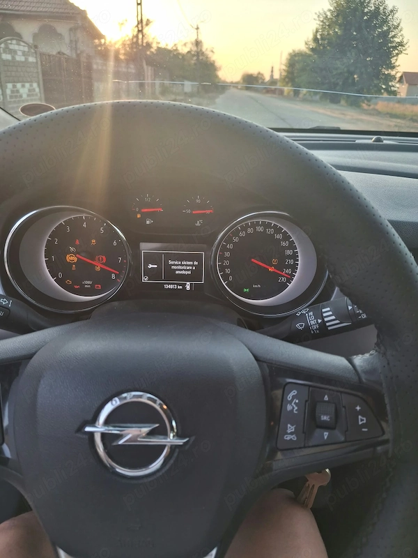 OPEL Astra 2018 — imagine 3