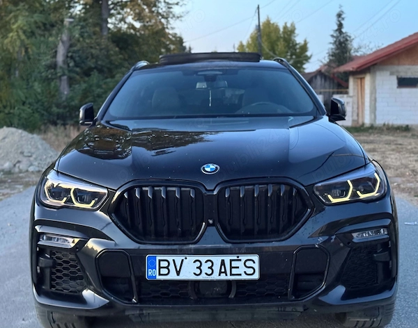 BMW  2020 — imagine 8