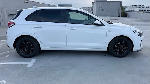 HYUNDAI i30 2018 — imagine 4
