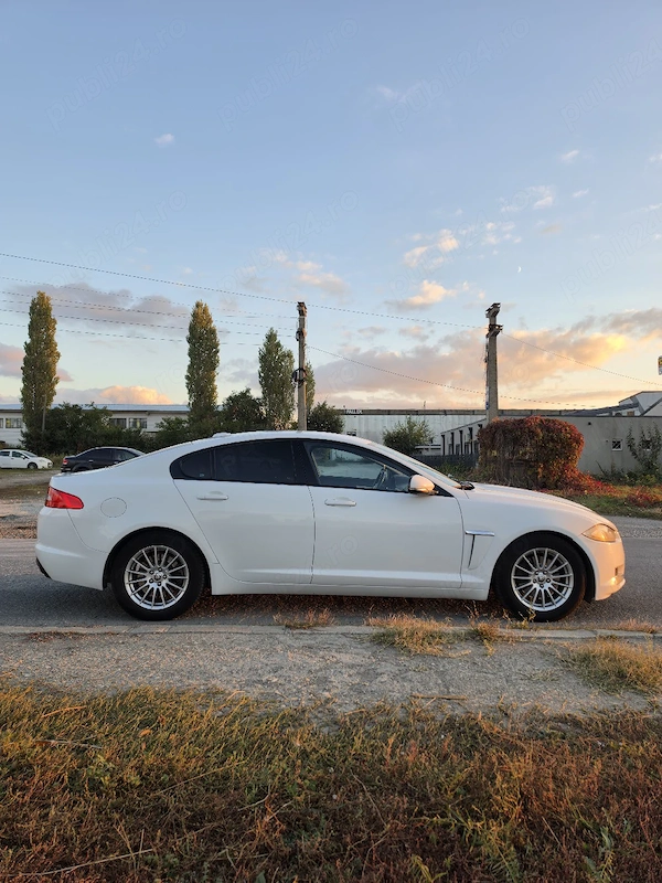 JAGUAR XF 2013 — imagine 3