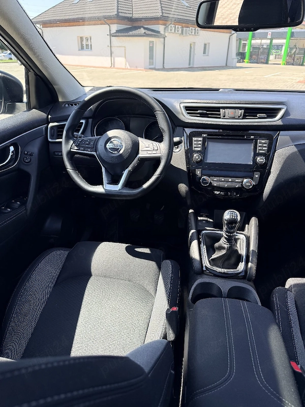 NISSAN Qashqai 2018 — imagine 3