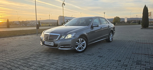 MERCEDES-BENZ E-Class 2010 — imagine 9