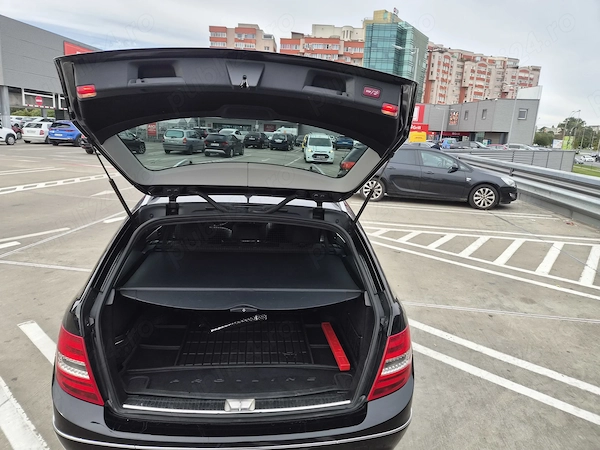 MERCEDES-BENZ E-Class 2012 — imagine 5