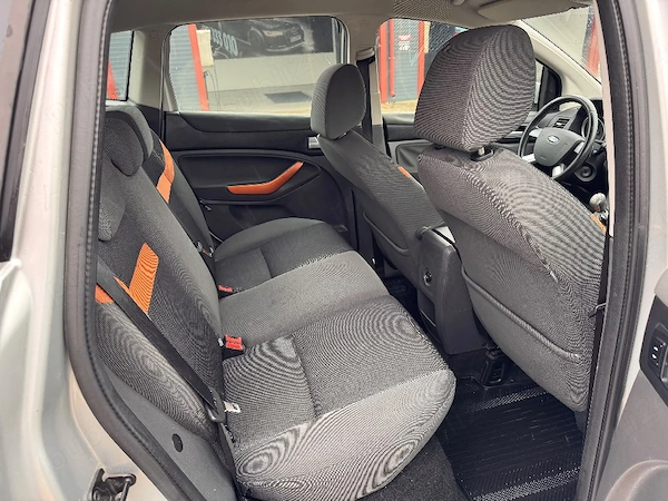 FORD Kuga 2010 — imagine 7