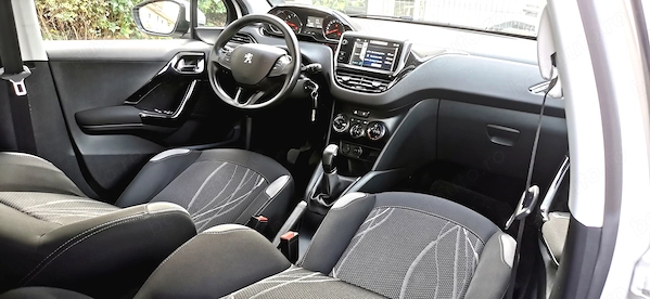 PEUGEOT 208 2014 — imagine 3