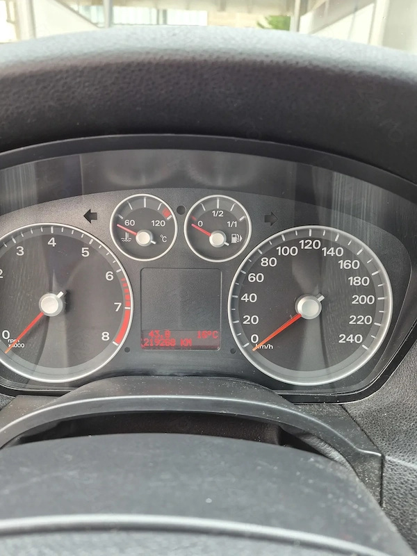 FORD Focus 2007 — imagine 7