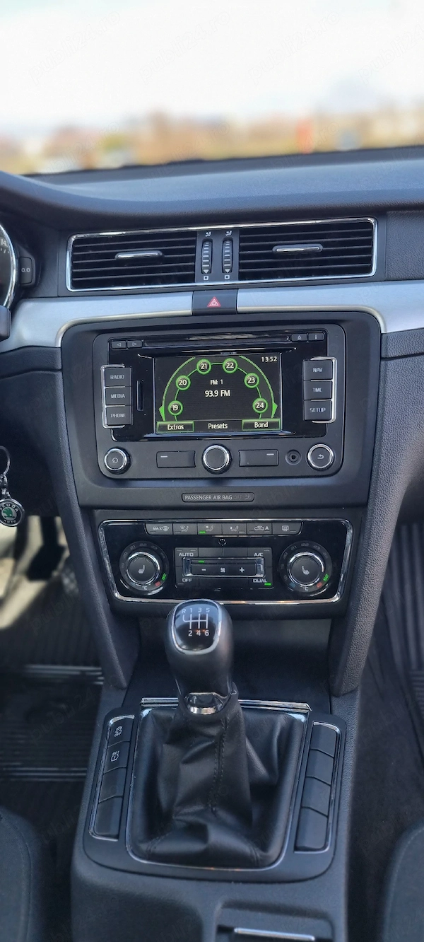 SKODA Superb 2015 — imagine 2