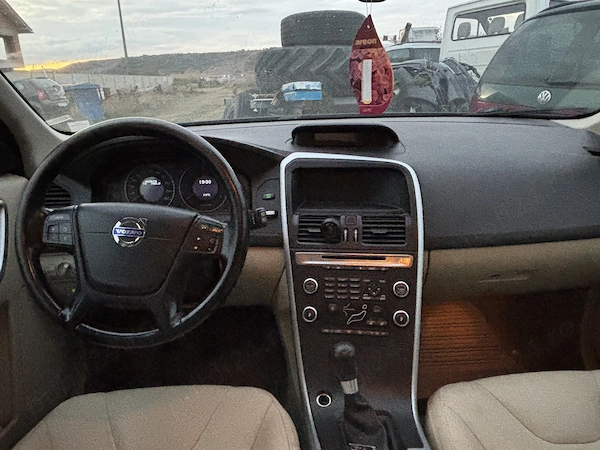 VOLVO XC60 2009 — imagine 5