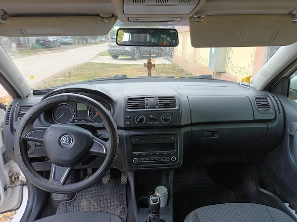 SKODA Fabia 2014 — imagine 7