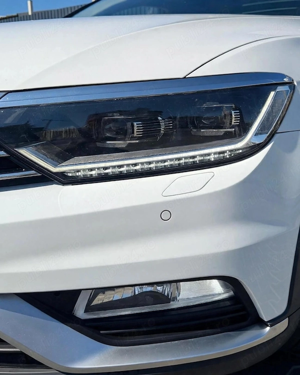 VOLKSWAGEN Passat Alltrack 2017 — imagine 3