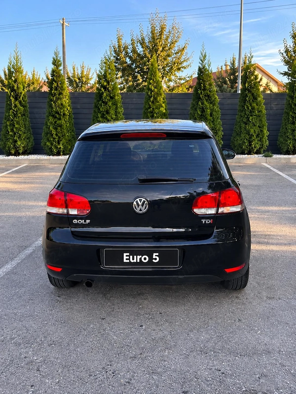 VOLKSWAGEN Golf 2012 — imagine 4