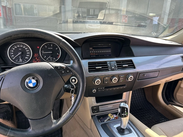 BMW 5 Series 2007 — imagine 7