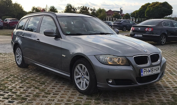 BMW Seria 3 2010 — imagine 3