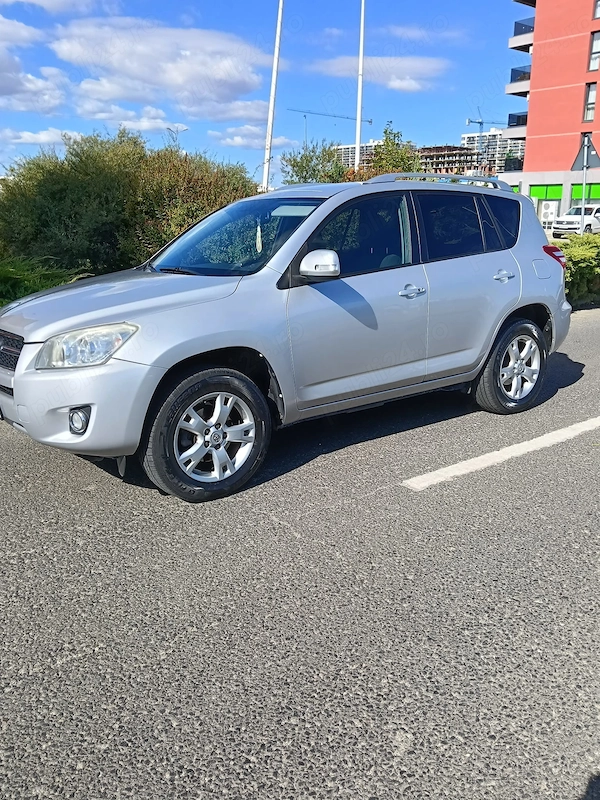 TOYOTA RAV4 2009 — imagine 2