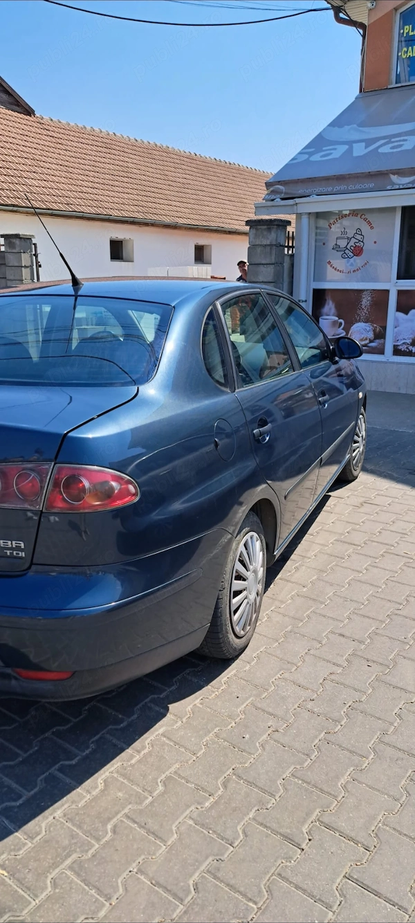 SEAT Cordoba 2005 — imagine 3