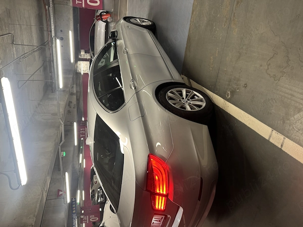 BMW Seria 5 2011 — imagine 3