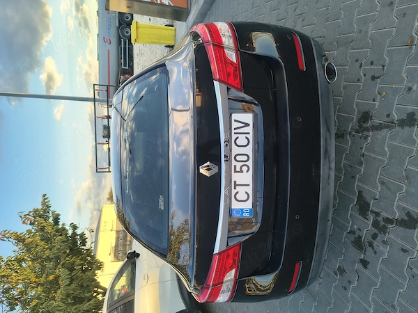 RENAULT Latitude 2013 — imagine 2