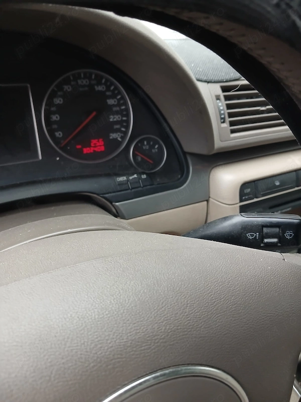 AUDI A4 2002 — imagine 11