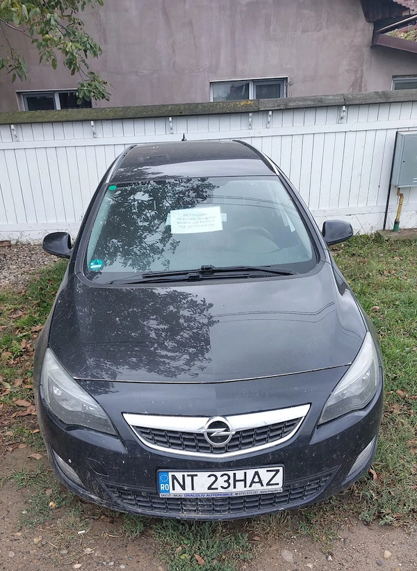 OPEL Astra 2011 — imagine 2