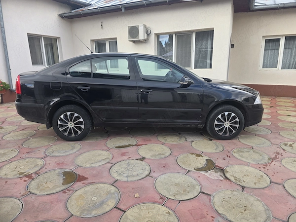 SKODA Octavia 2008 — imagine 4