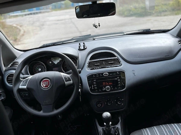 FIAT Punto 2010 — imagine 7