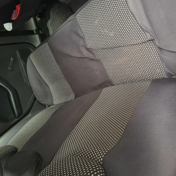 FORD Focus 2004 — imagine 5