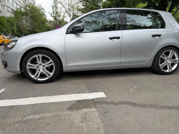 VOLKSWAGEN Golf 2011 — imagine 5