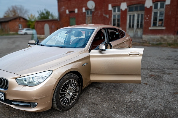 BMW Seria 5 2011 — imagine 5