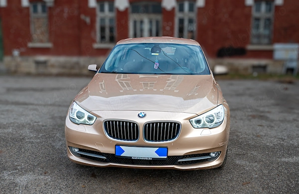BMW Seria 5 2011 — imagine 2