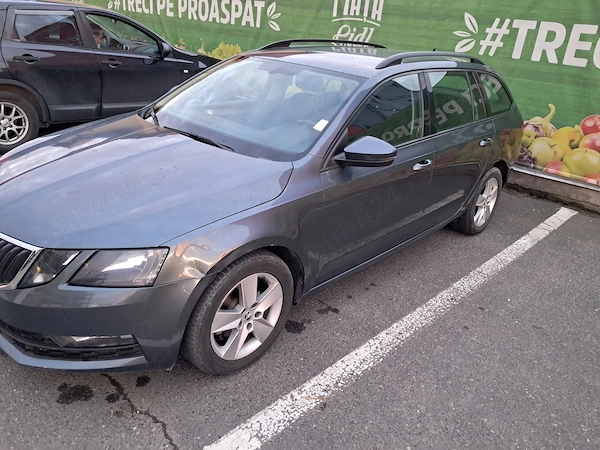 SKODA Octavia 2018 — imagine 3