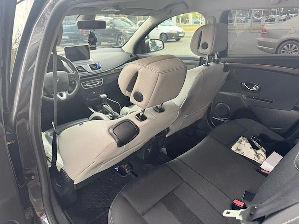 RENAULT Megane 2011 — imagine 8