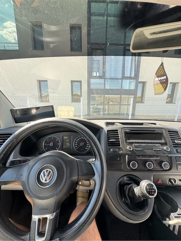 VOLKSWAGEN Transporter 2012 — imagine 6