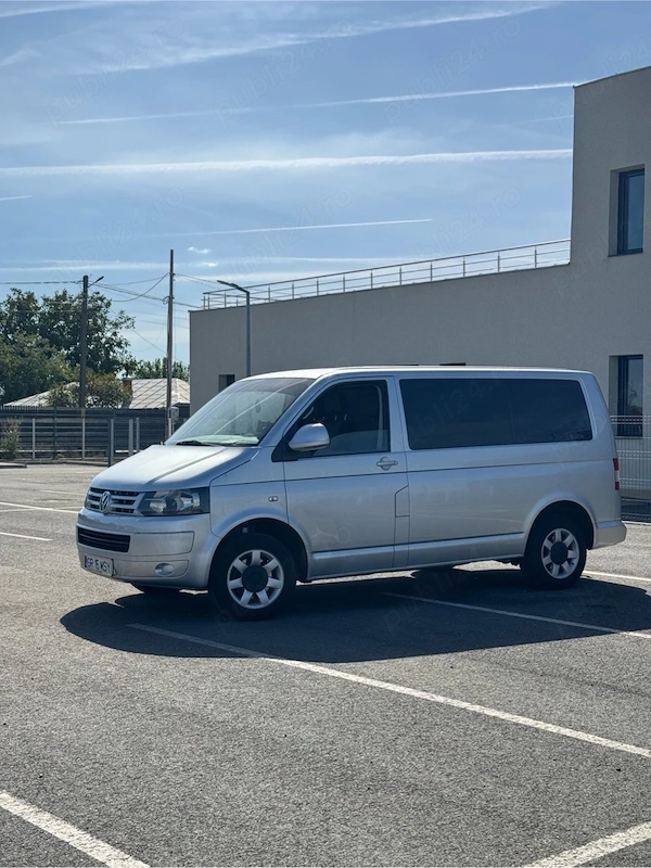 VOLKSWAGEN Transporter 2012 — imagine 5