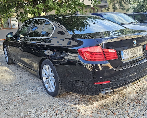 BMW Seria 5 2011 — imagine 8