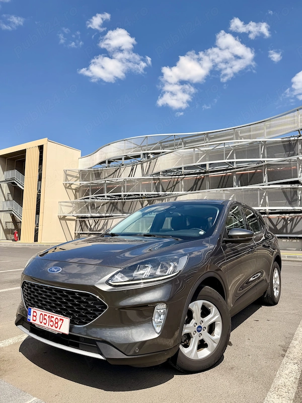 FORD Kuga 2021 — imagine 10