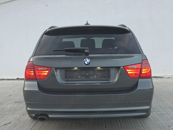 BMW 3 Series 2010 — imagine 8