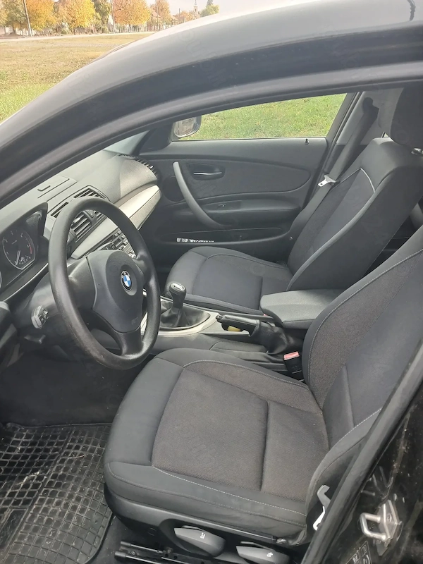 BMW Seria 1 2010 — imagine 6
