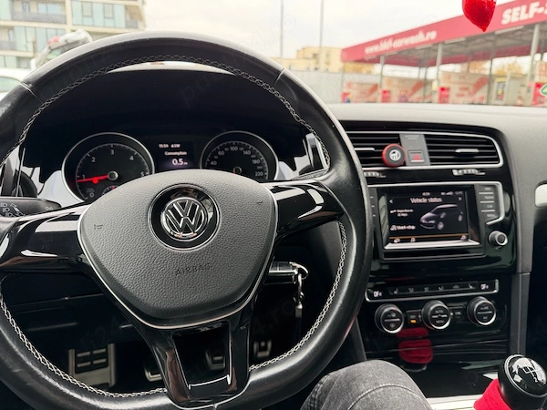 VOLKSWAGEN Golf 2015 — imagine 9