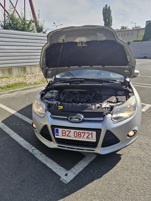 FORD Focus 2011 — imagine 7
