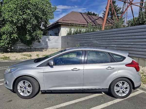 FORD Focus 2011 — imagine 2