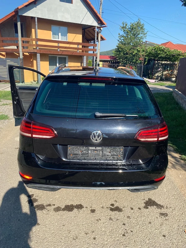 VOLKSWAGEN Golf 2018 — imagine 3
